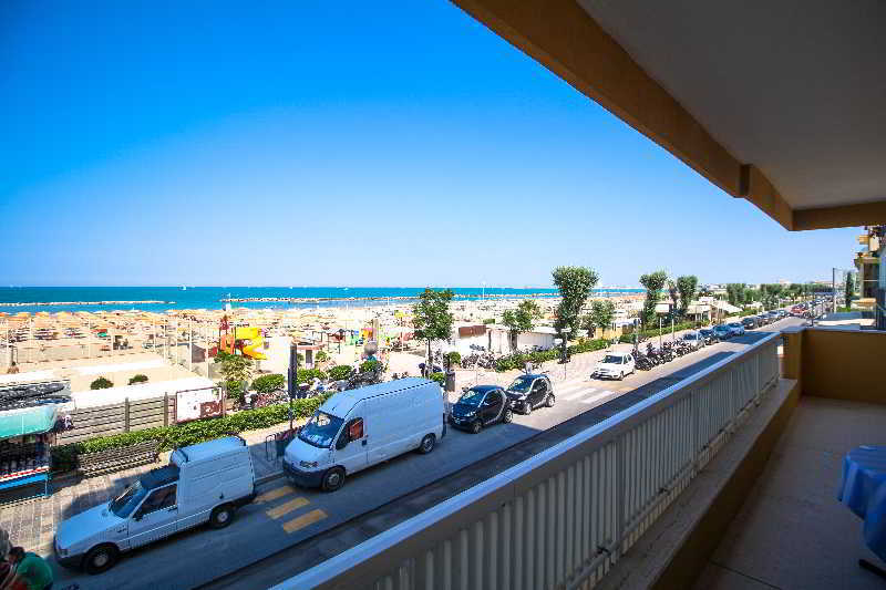Hotel Carnaby Rimini Luaran gambar