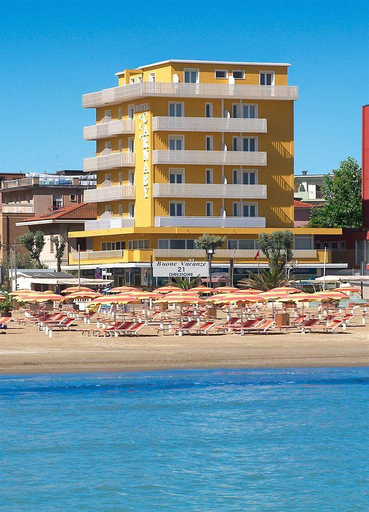 Hotel Carnaby Rimini Luaran gambar