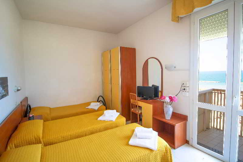 Hotel Carnaby Rimini Luaran gambar